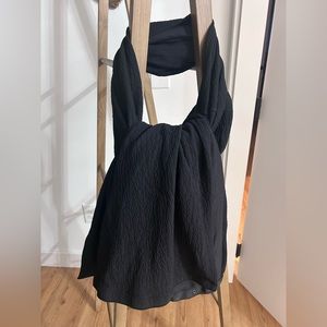 Black Lululemon Vinyasa Scarf